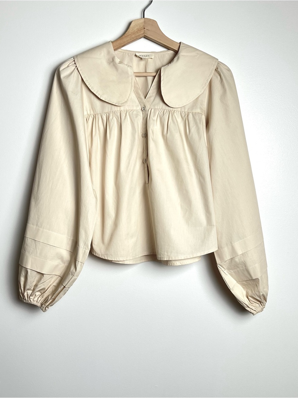 NWOT ROOLEE Cream Peter Pan Collar Blouse